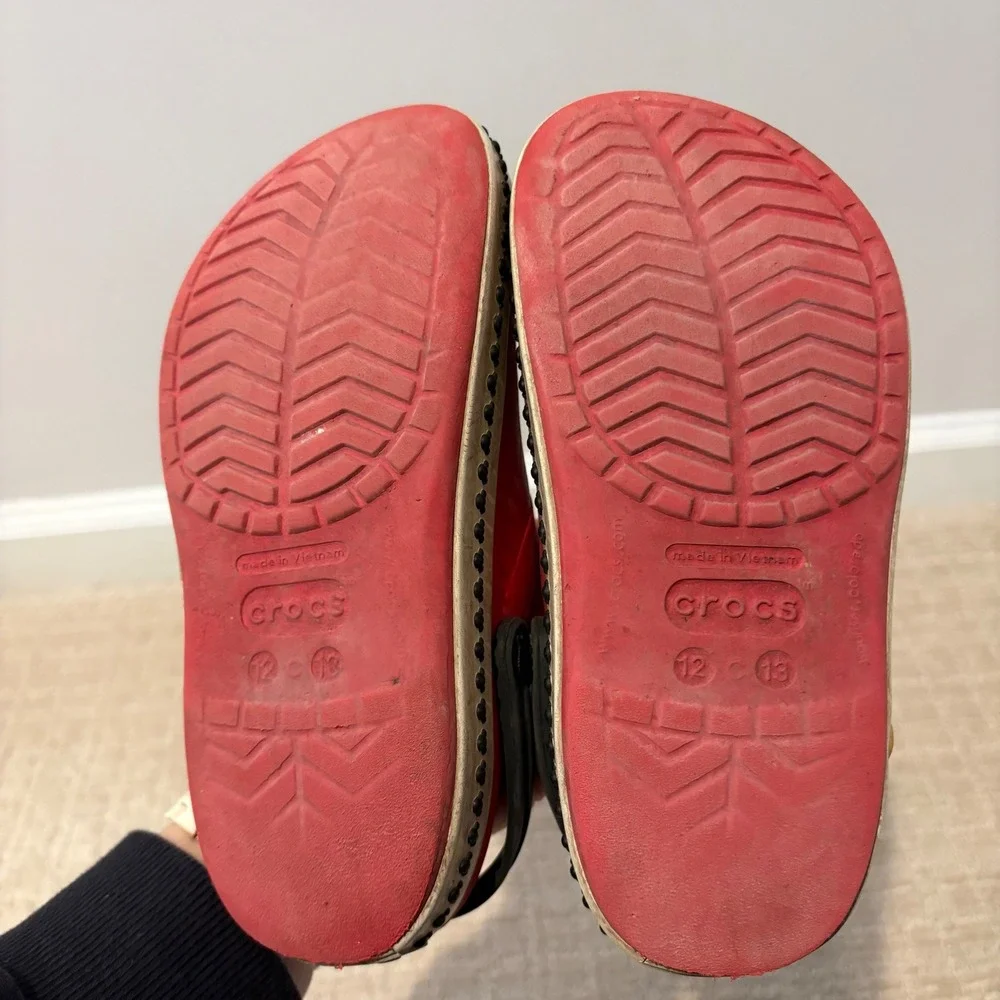 CROCS Kids Red Mickey Mouse Size 12 13 Clogs Shoes‎ Disney